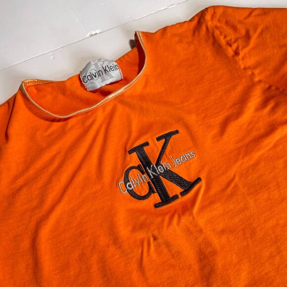 Orange Vintage Calvin Klein Cropped T-Shirt Top Size Small - Picture 4 of 9